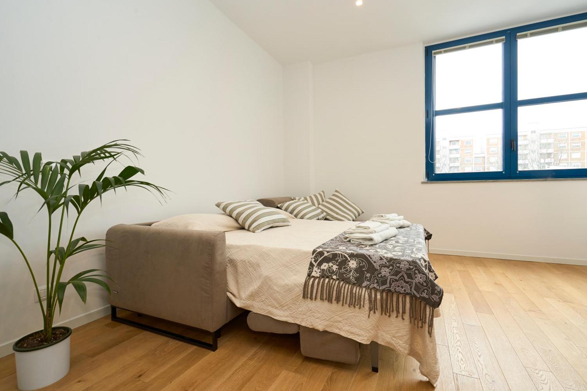 Luxury Design Suite - 20 Minutes From Duomo-Navigli Μιλάνο Εξωτερικό φωτογραφία