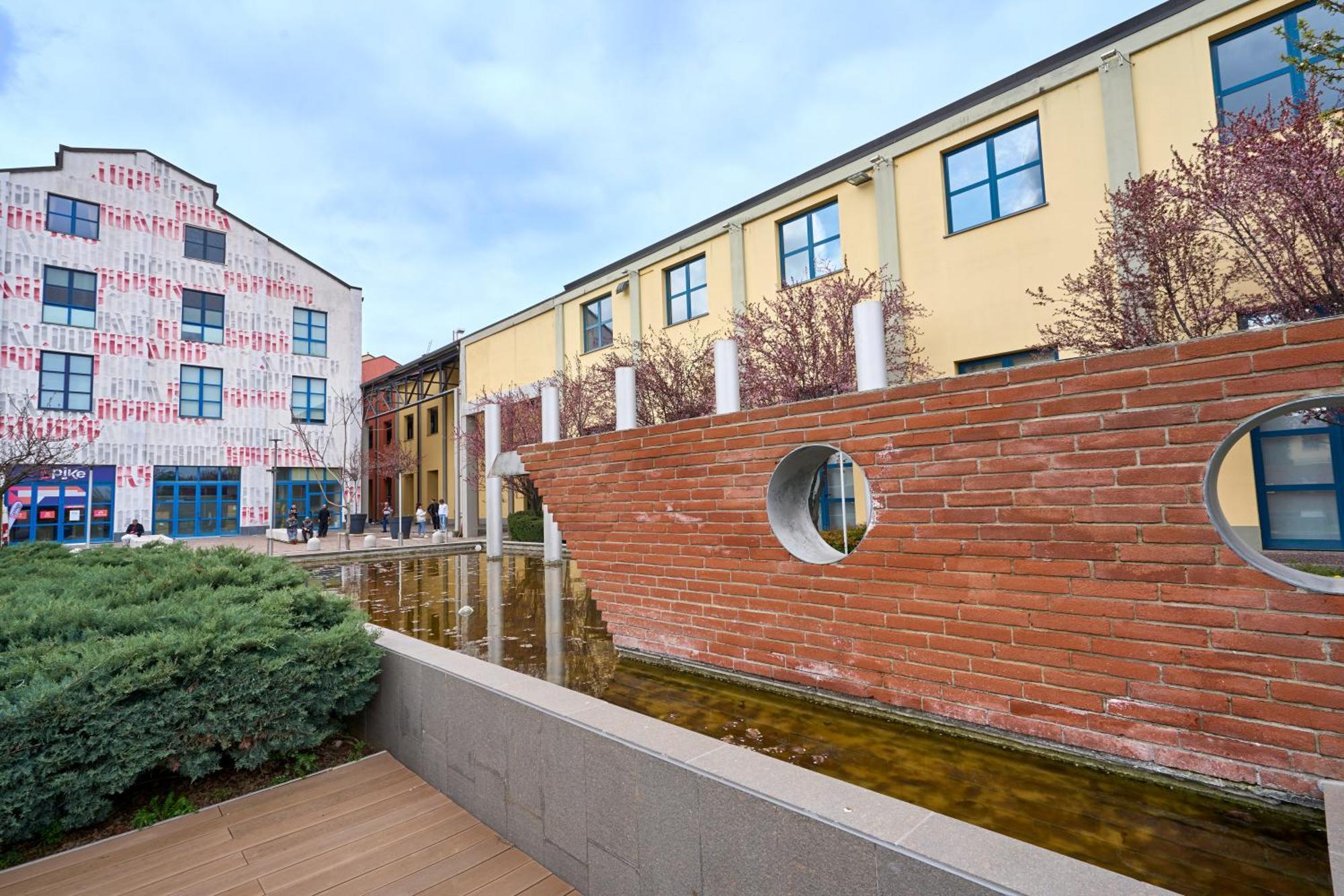 Luxury Design Suite - 20 Minutes From Duomo-Navigli Μιλάνο Εξωτερικό φωτογραφία