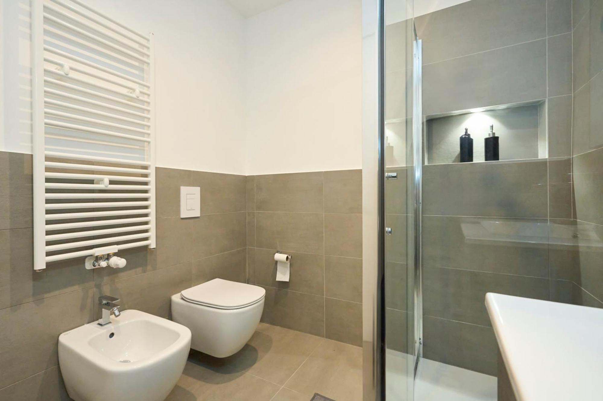 Luxury Design Suite - 20 Minutes From Duomo-Navigli Μιλάνο Εξωτερικό φωτογραφία